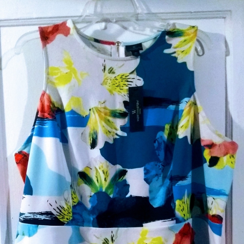 Worthington woman plus size peplum top